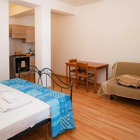 Elefante Apartment *